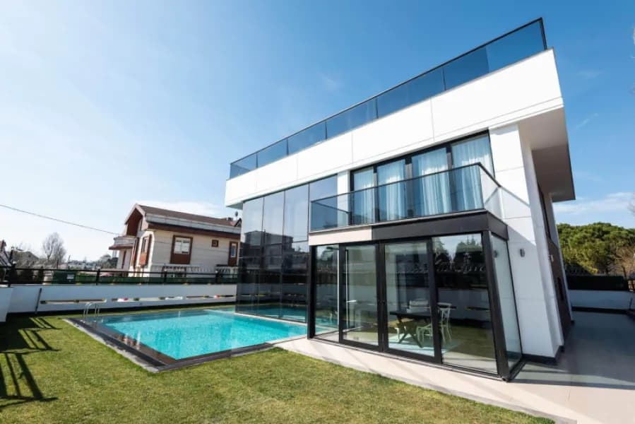 Cam Cepheli Modern Villa — 1