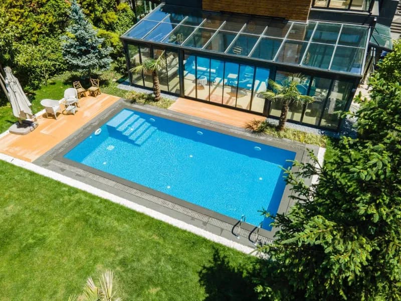 Kış Bahçeli Villa Havuzu — 1