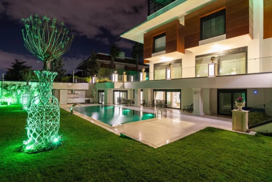 Çamlıca Villa — 1