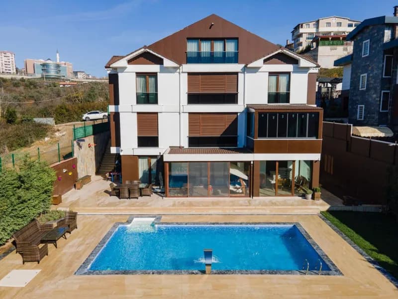 Gebze Villa Havuzu — 1