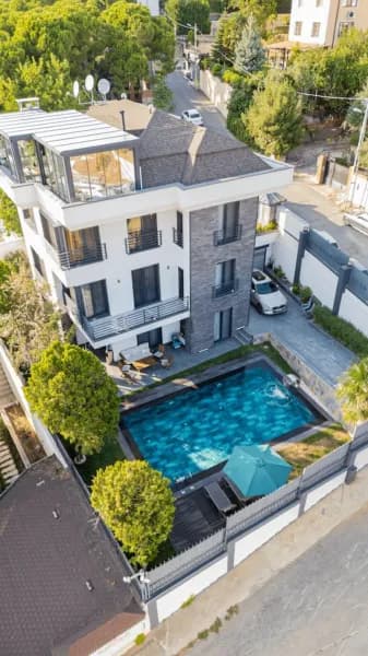 Yakacık Villa — 1