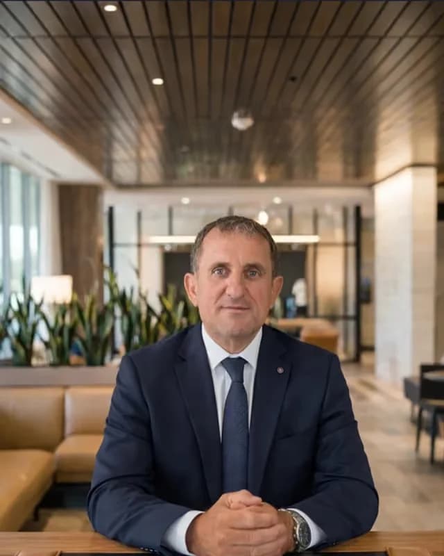 Serdar Savaş