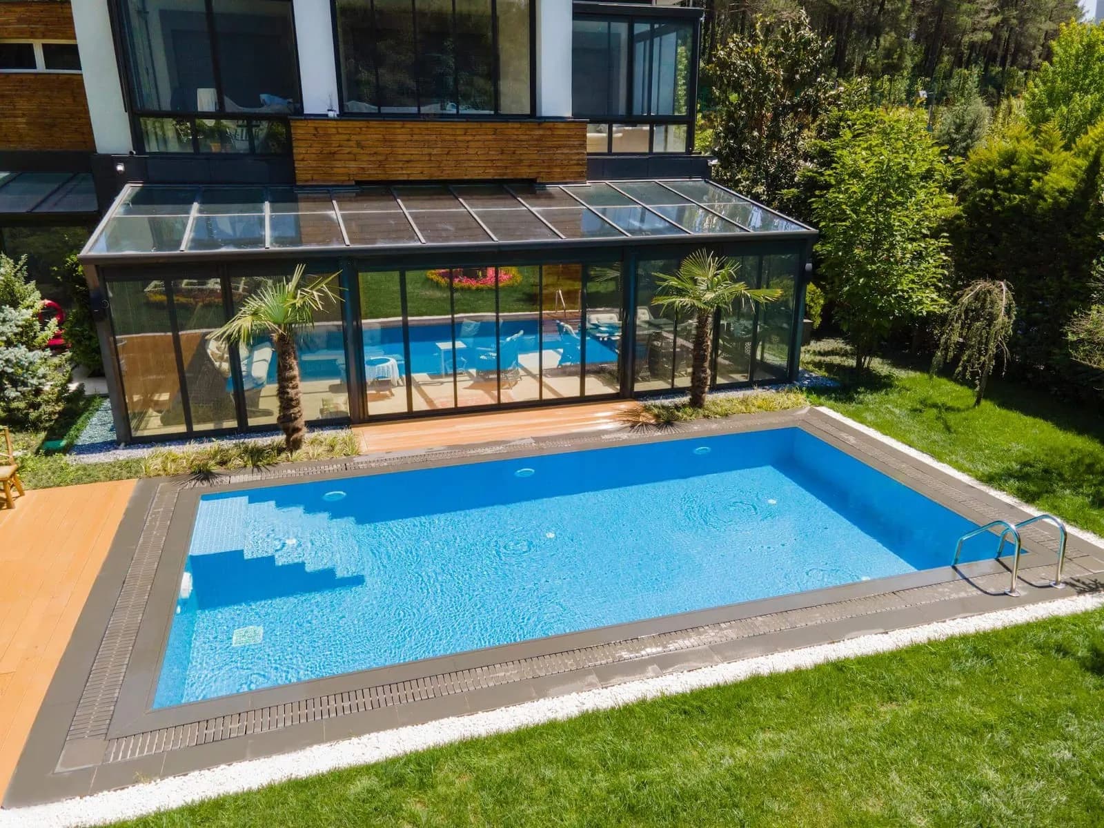 Kış Bahçeli Villa Havuzu — 3